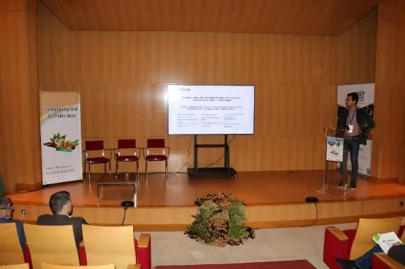 Presentación en III Simpósio Nacional dos Frutos Secos.
